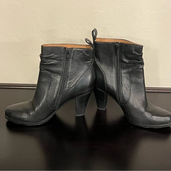 Söfft Toby black leather booties 3” heel comfortable zipper size 7.5 US - Picture 9 of 16